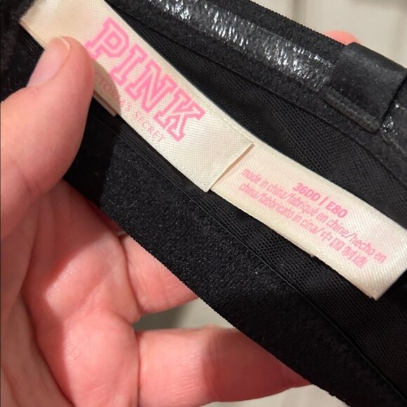 PINK Victoria's Secret Elegant Black Push Up Bra with Adjustable Straps - Picture 7 of 8